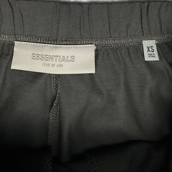 NWOT FEAR OF GOD Essentials Logo-patch Straight Midi Skirt 100% Cotton, Size XS - Picture 8 of 9